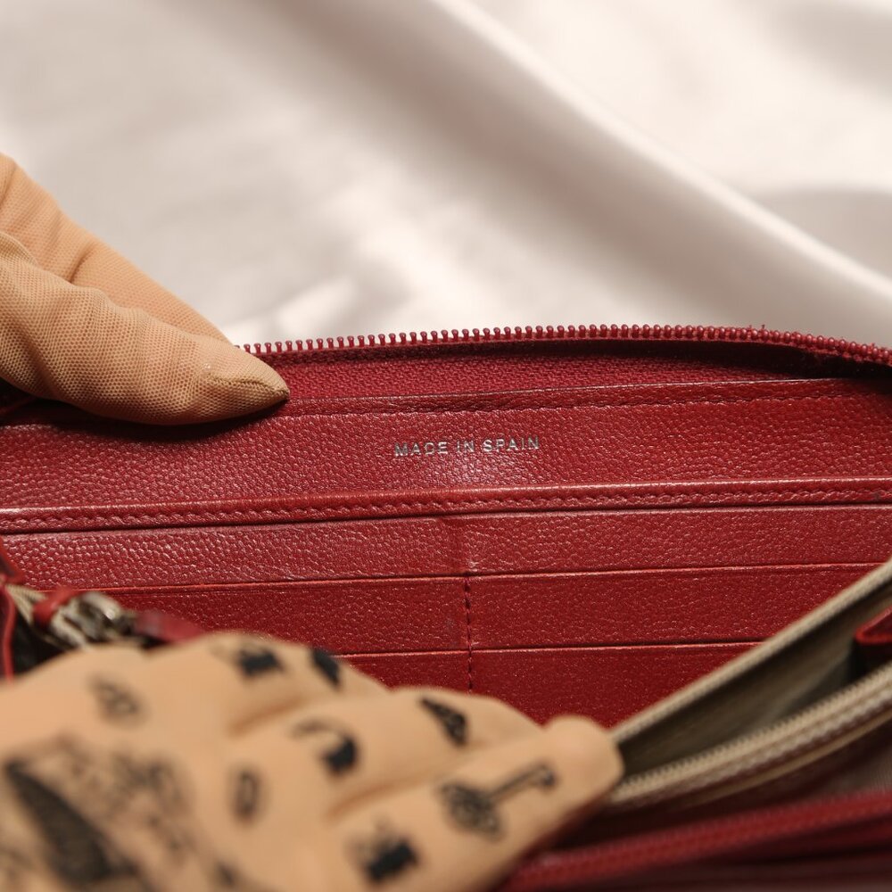 CHANEL Continental Wallet - Picture 10 of 12